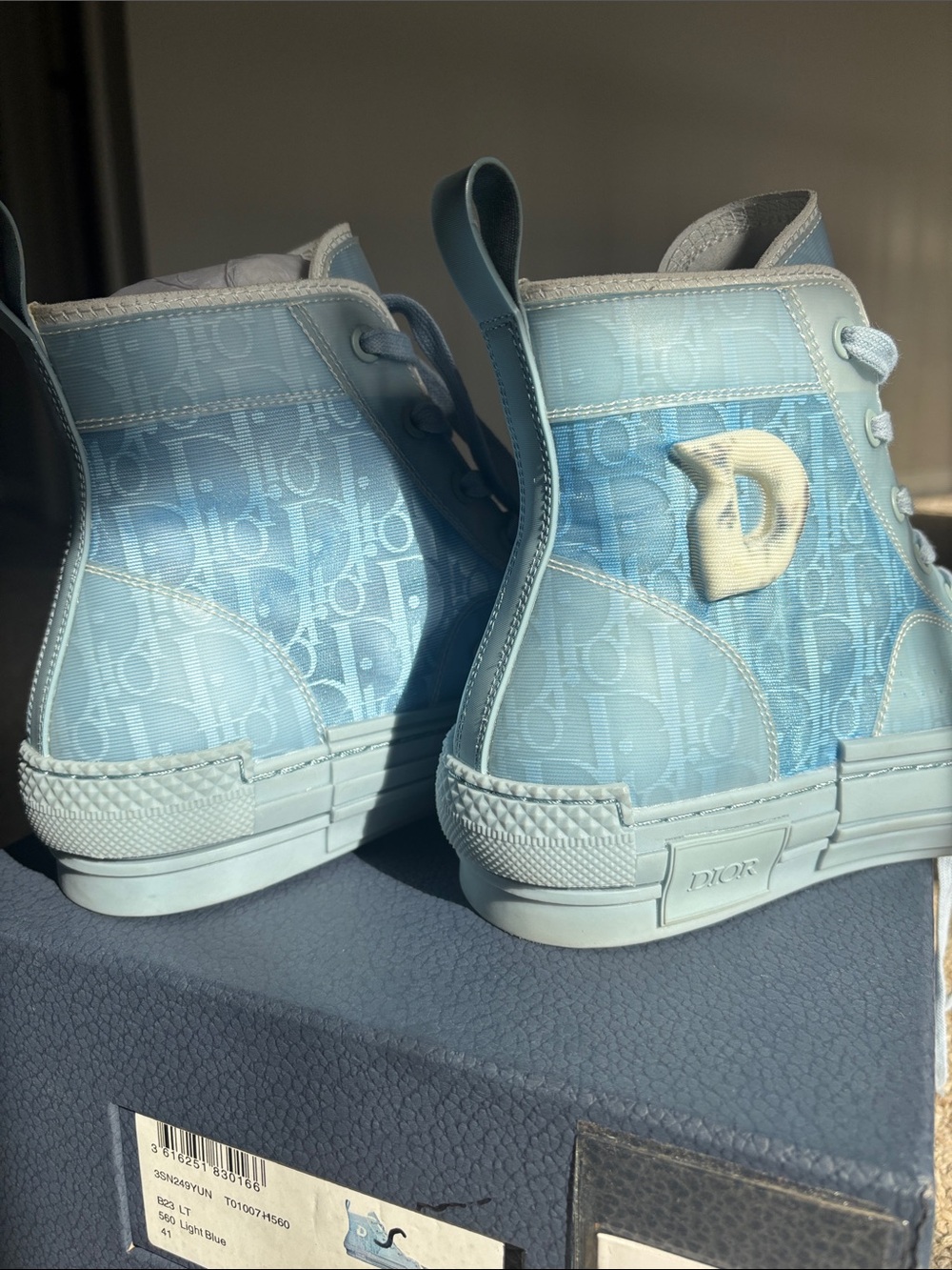 Dior B23 High Top Daniel Arsham sneakers. - Picture 5 of 10